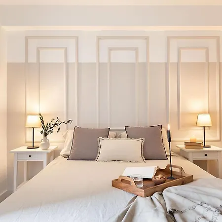 Castel - 1 A Auteuil Paris