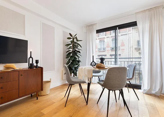 Apartman Castel - 1 A Auteuil Párizs